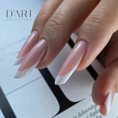 Paznokcie stylowy french